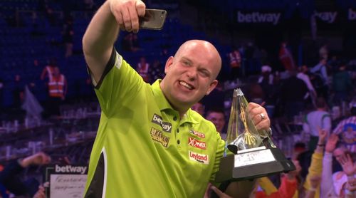 Michael van Gerwen gewinnt die Premier League