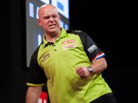 Michael van Gerwen schlug Adrian Lewis im Finale der Gibraltar Darts Trophy 2018 mit 8:3.