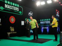 Michael van Gerwen ließ zu keiner Zeit einen Zweifel daran, wer das Finale der Masters 2016 gewinnen würde