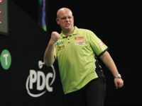 Michael van Gerwen gewinnt mit dem World Grand Prix 2016 sein 21. Turnier in diesem Jahr