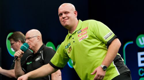 Michael van Gerwen zieht ohne Probleme in die zweite Runde der Europameisterschaft ein