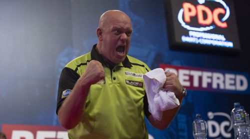 Michael van Gerwen freut sich irre