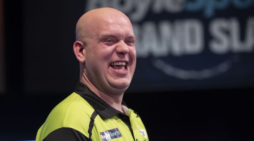 Michael van Gerwen hat wieder gut lachen