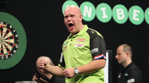 Michael van Gerwen präsentierte pünktlich zum Start der Premier League sein neues Dartshirt