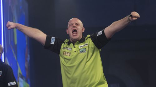 Michael van Gerwen mit Urschrei zum Sieg