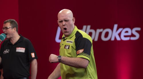 Michael van Gerwen ist zufrieden