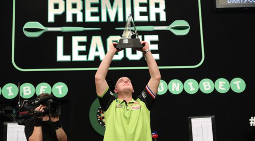 Michael van Gerwen gewinnt die Premier League