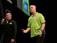 Der große Favorit Michael van Gerwen muss sich am Ende überraschend deutlich geschlagen geben