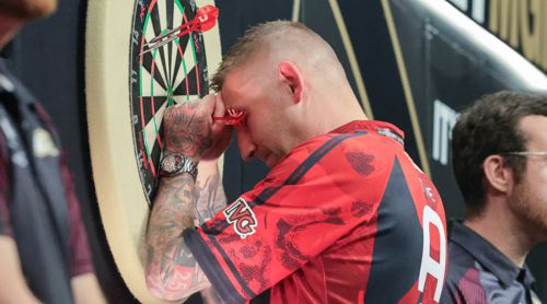 Nathan Aspinall 6:1 Stephen Bunting