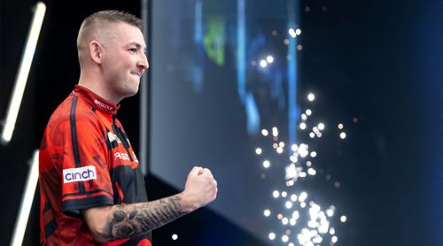 Nathan Aspinall 6:2 Michael van Gerwen