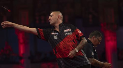 Nathan Aspinall bezwingt Gary Anderson