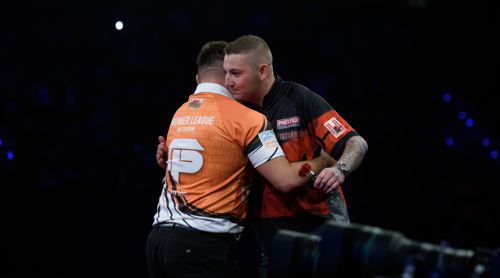 Nathan Aspinall 6:4 Gerwyn Price