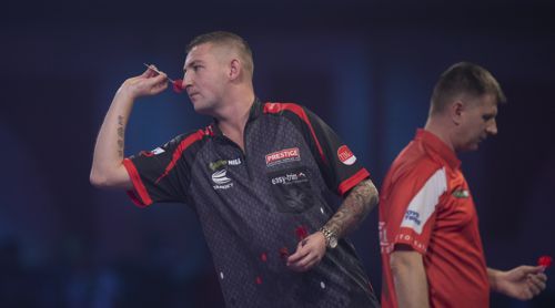 Nathan Aspinall bezwingt Krzysztof Ratajski knapp