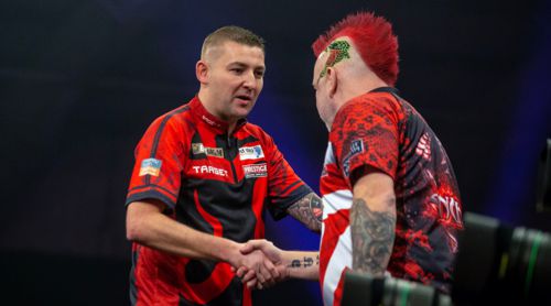 Nathan Aspinall 6:4 Peter Wright