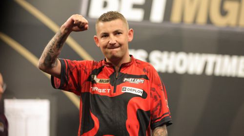 Nathan Aspinall 6:3 Michael van Gerwen