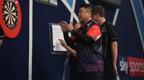 Paul Lim verpasste knapp den 9-Darter auf der Doppel 12