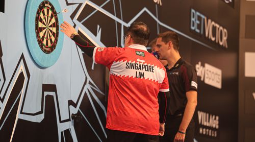Darts-Legende Paul Lim