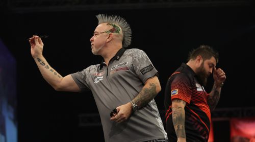 Peter Wright besiegt Michael Smith