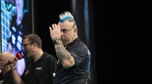 Peter Wright mit seiner ersten Niederlage als Darts-Weltmeister