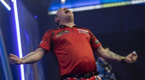 Peter Wright freut sich riesig ueber den Einzug in das WM-Halbfinale