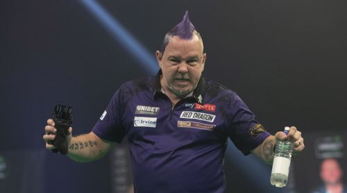 Peter Wright mit dem Blick des Siegers