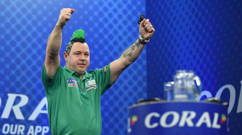 Peter Wright wird durch die Absage von Michael van Gerwen die größte Chance auf den UK Open-Titel zugesprochen