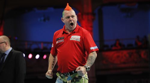 Peter Wright wurde im Duell mit Joe Cullen seiner Favoritenrolle gerecht