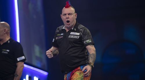 Peter Wright mit bunter Hose