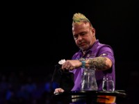 Peter Wright ist enttäuscht, erneut gegen Phil Taylor verloren zu haben