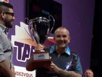 Taylor gewinnt Perth Masters Taylor gewinnt Perth Masters