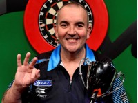 Phil Taylor gewinnt die Sydney Darts Masters zum dritten Mal hintereinander