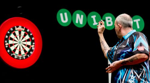 Phil Taylor Darts Wurftechnik