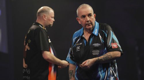 Phil Taylor muss sich im Viertelfinale der Dart WM Raymond van Barneveld geschlagen geben