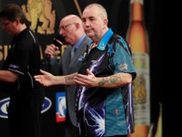 Phil Taylor hält nach der Niederlage beim Grand Slam keinen PDC Titel mehr