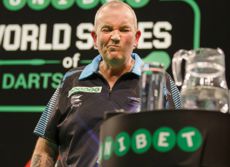 Phil Taylor unterliegt Peter Wright im Halbfinale der World Series of Darts