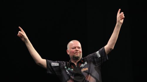 Raymond van Barneveld holt sich seine Tour-Karte zurück