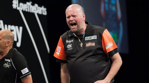 Raymond van Barneveld ist die Konstante im niederländischen Team