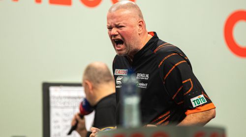 Raymond van Barneveld schreit JA