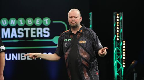 Raymond van Barneveld zog beim Masters erstmals seit 2015 in ein Finale ein