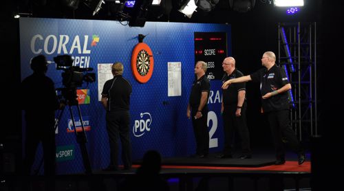 Raymond van Barneveld hat bei den UK Open nach langer Zeit die Chance auf einen Major-Titel