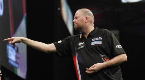 Raymond van Barneveld zeigte auch bei der Premier League seine unnachahmlich Technik