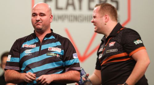 Rob Cross und Dirk van Duijvenbode mit unterschiedlichen Ausdrücken