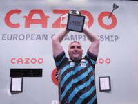 Rob Cross wird 2022 versuchen, den Titel des Europameisters zu verteidigen