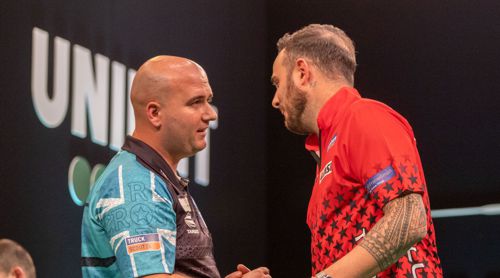 Rob Cross bezwang Joe Cullen Darts-EM