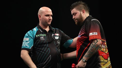 Rob Cross stürzt Spitzenreiter Michael Smith