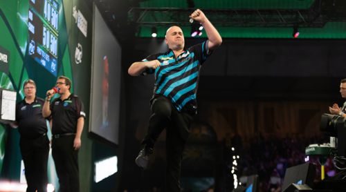 Rob Cross hebt ab zum Jubel