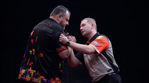 Ryan Joyce 6:2 Dimitri Van den Bergh