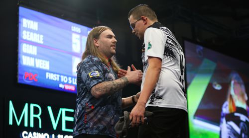 Ryan Searle 5:4 Gian van Veen