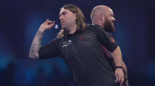 Ryan Searle setzte sich knapp gegen Robbie King durch