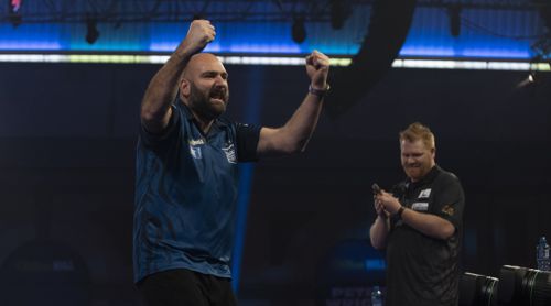 Doppelweltmeister Scott Waites gewinnt Krimi gegen Matt Campbell